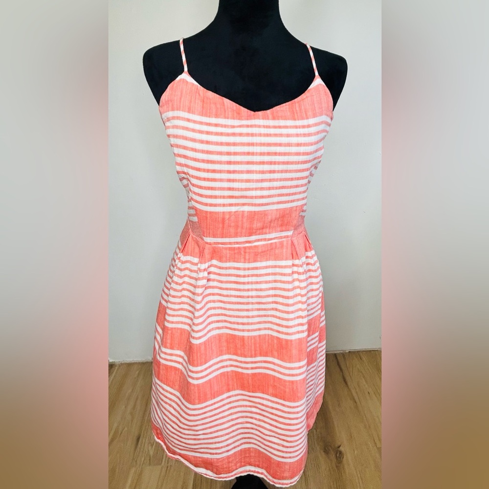 Old Navy Women’s Striped Adjustable Thin Straps Sleeveless Dress Medium